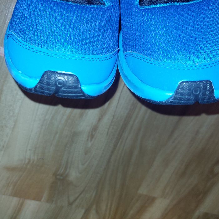 Маратонки Under Armour CHARGED 40 номер