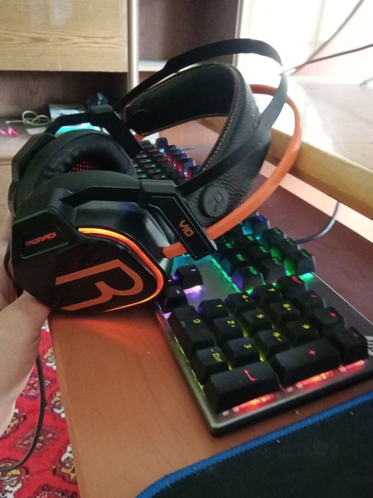 Kompyuter sotiladi yoki telefonga obmen