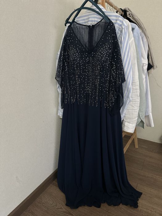 Платье вечернее. Размер 50-52