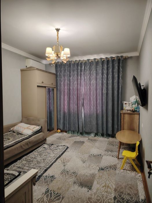 Uy sotilad 3 xonali , sergili yangi hayot elite dom