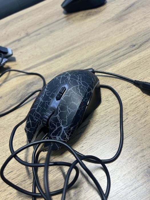 Продается мышки в отличном состояние по оптовый и по штучному