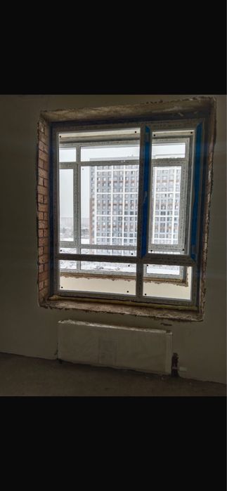 Витражное окно с тройным стеклом