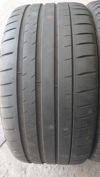 Летни гуми 235 35 20 Michelin 2 броя