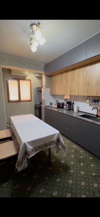 Продам квартиру 4-комнат 2 санузла отличный ремонт делал для себя.