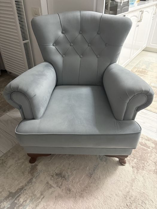 Fotoliu Gri Chesterfield