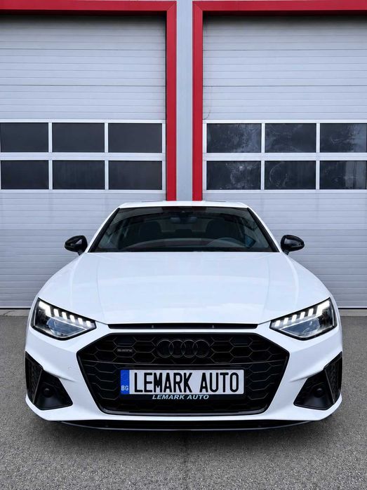 Audi A4 45TFSI S-LINE+