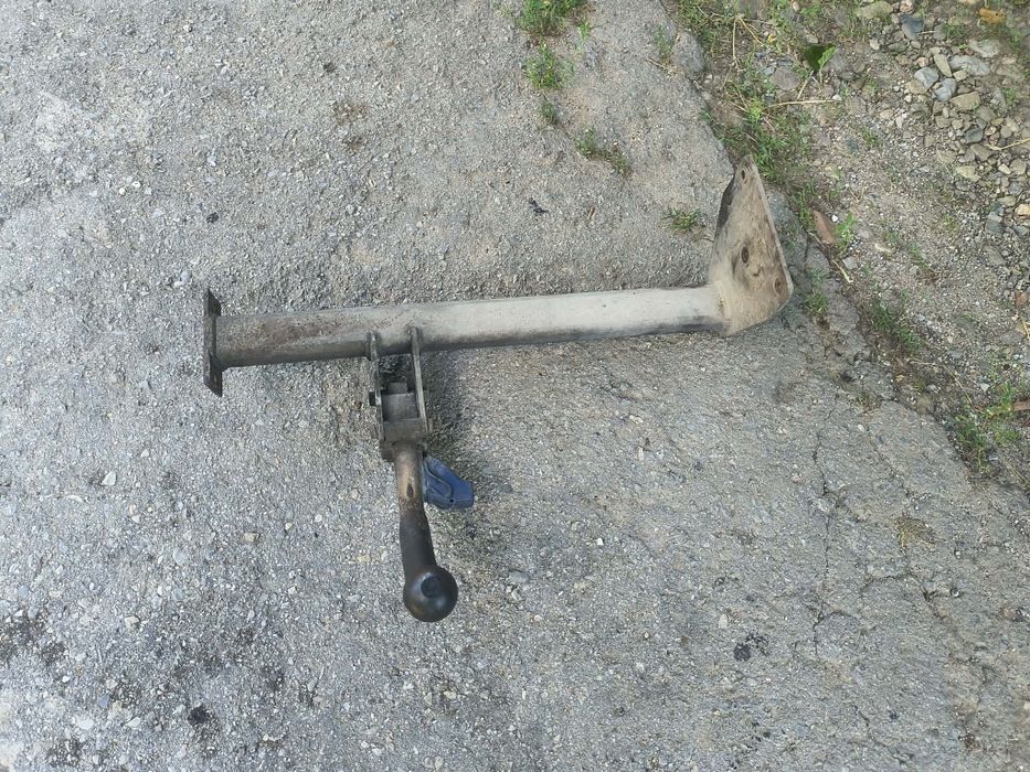 Теглич за нисан минкра к12