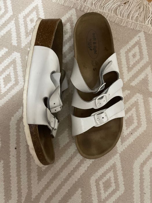 Papuci piele , mărimea 40