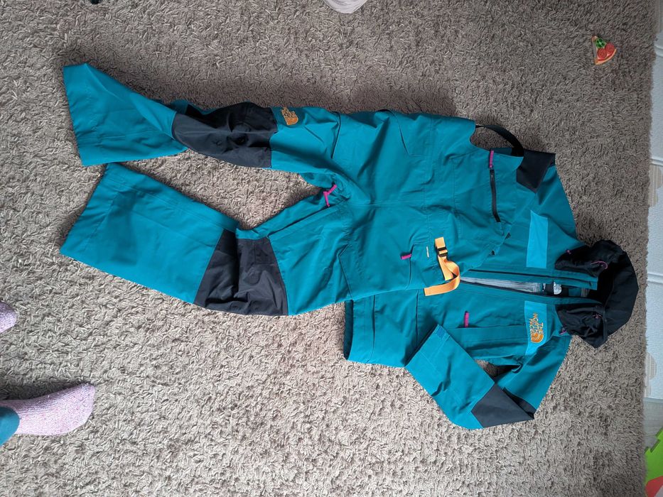 Costum de ski The north face softshell