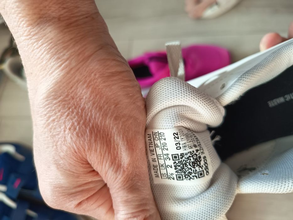 Маратонки за момиче Nike и Adidas