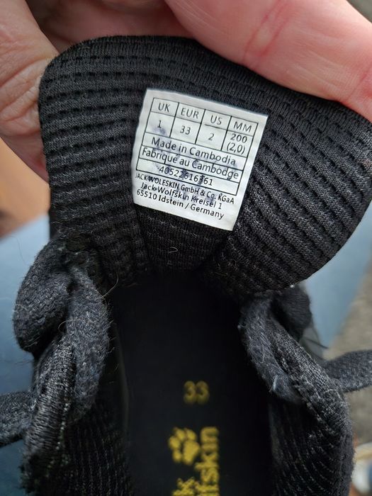 Incaltaminte copii Jack Wolfskin mar 33,adidasi Adidas mar 33