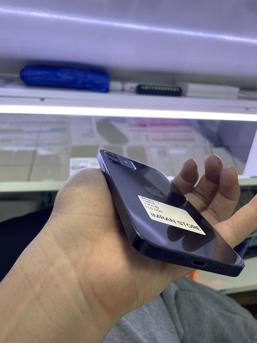 iPhone 12 128GB в идеальном состоянии
