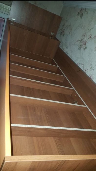 Продам кровать подростковую