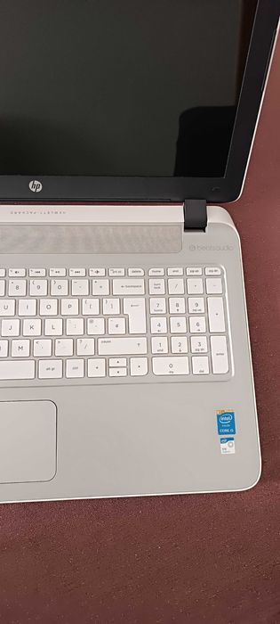 Ноутбук HP продам.