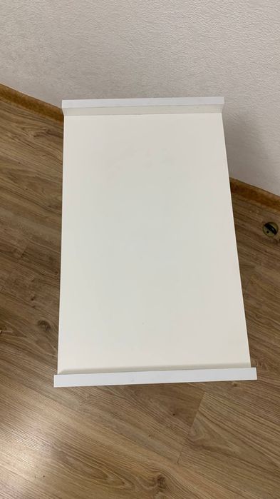 Помощник стеллаж тумбочка