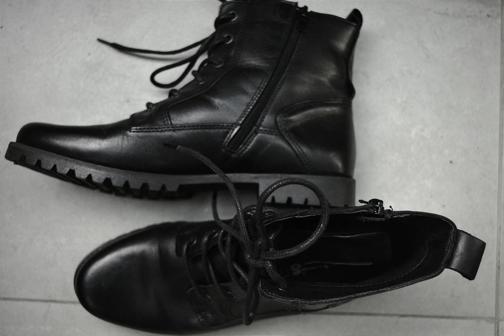 Къси дамски боти от Dockers by Gerli