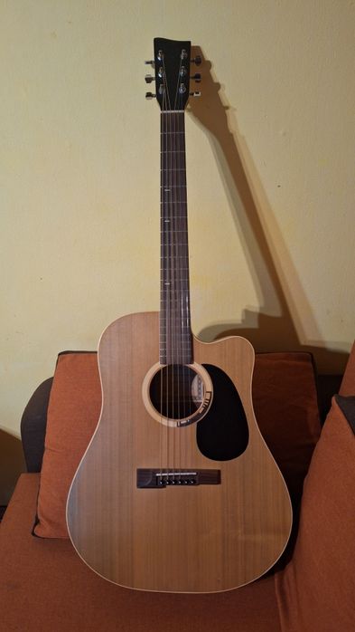 Chitară electro acustică Hora