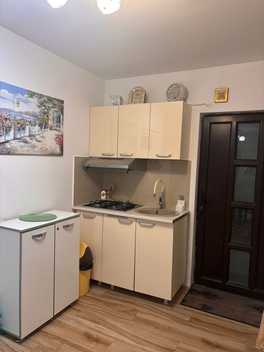 Închiriez Casa,curte Comuna Berceni Ilfov zona Mamina