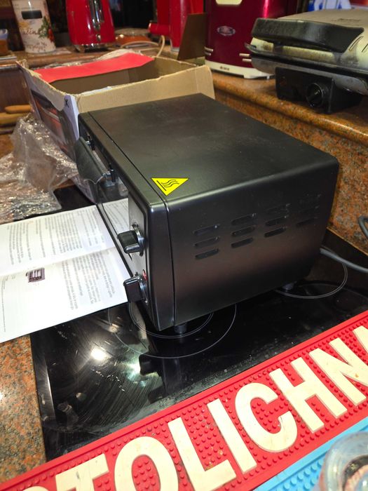 Електрическа мини фурна Dictrolux 1000w