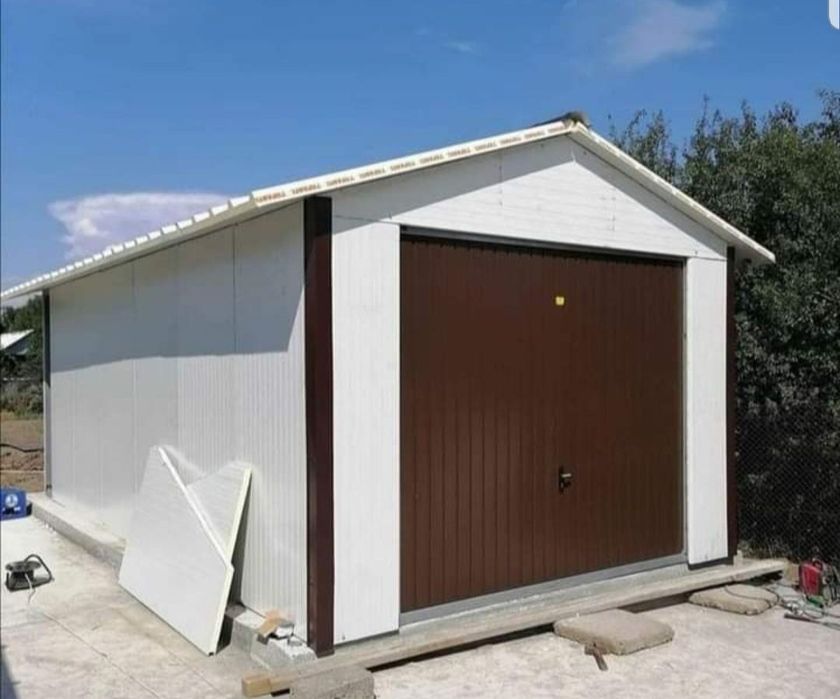 Vand garaj pentru autovehicule