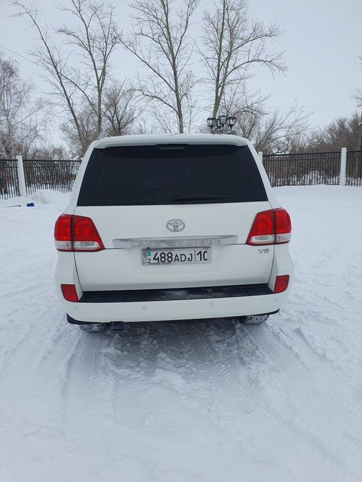 Продам Land Cruzer 200