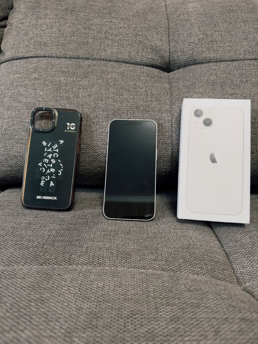 iphone 13, 256 гб, аккум 72% в отличном состоянии