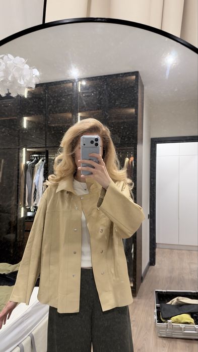 Кожанная куртка massimo dutti