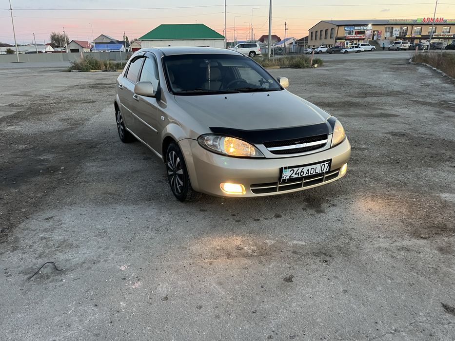 Продам Шевролет Ласети 2010г,автомат