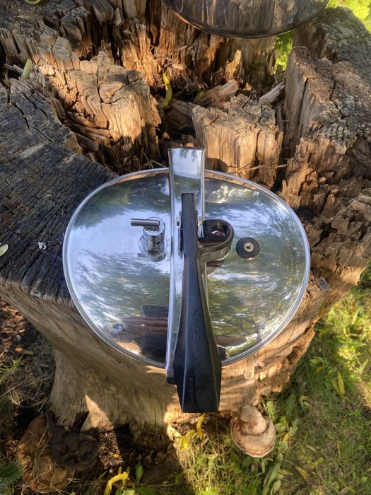 LAGOSTINA ITALY / Италия качествена тенджера под налягане 9 литра