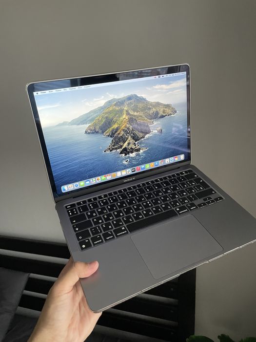 Мак бук air 13.3