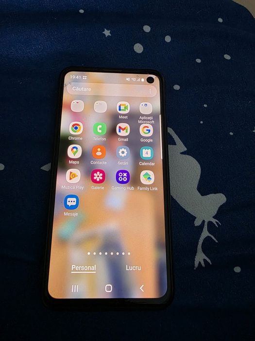 Samsung   S10  e