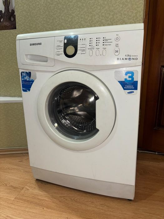 Продам узкую стиральную машинку Самсунг