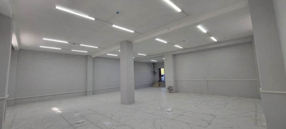 Сдается в аренду магазин со складом