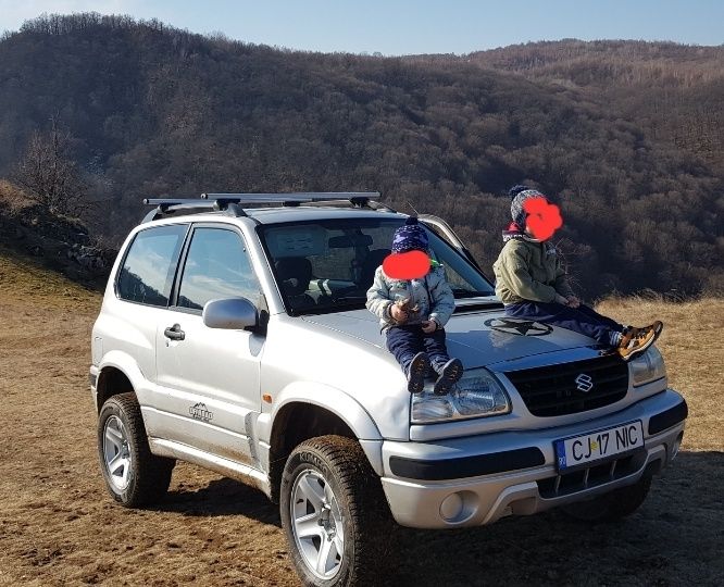 Suzuki Grand vitara 3 uși  2004 2.0HDI