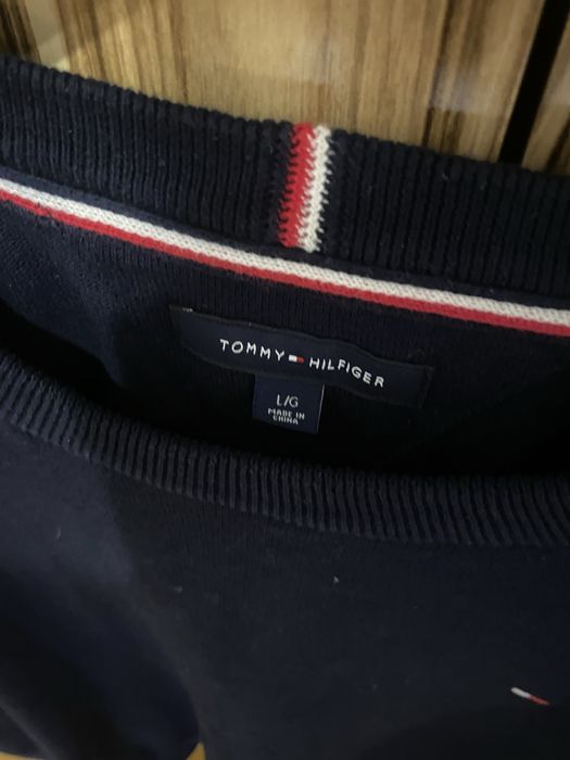 Tommy Hilfiger Свитер