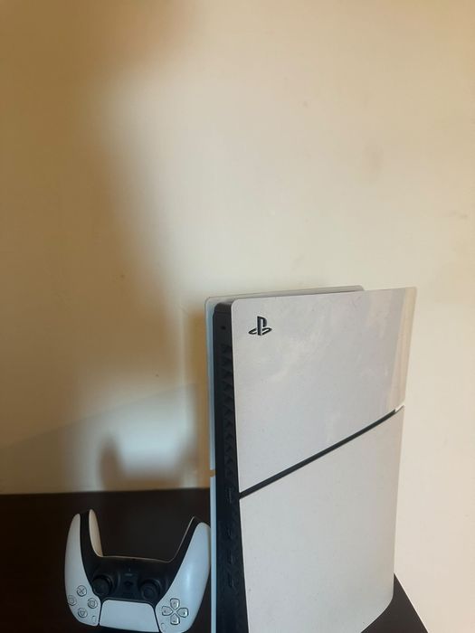 Playstation 5 + Logitech G935