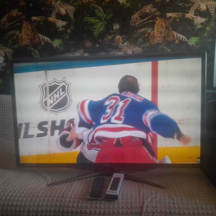 Телевизор Samsung