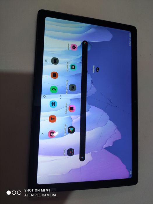 Продам планшет samsung tab a7
