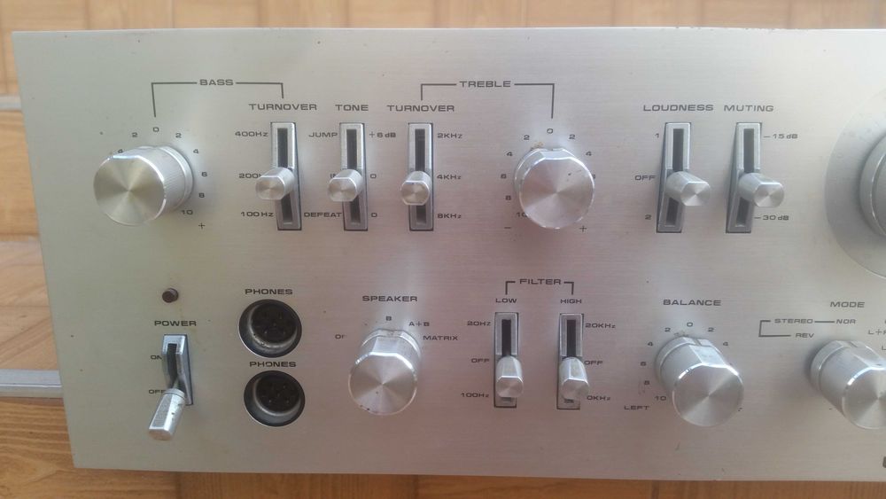 Amplificator Universum Dynamics 2500