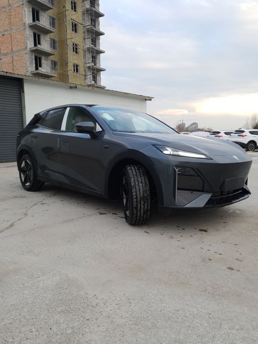 ChangAn Deepal s07. Hybrid 2025.