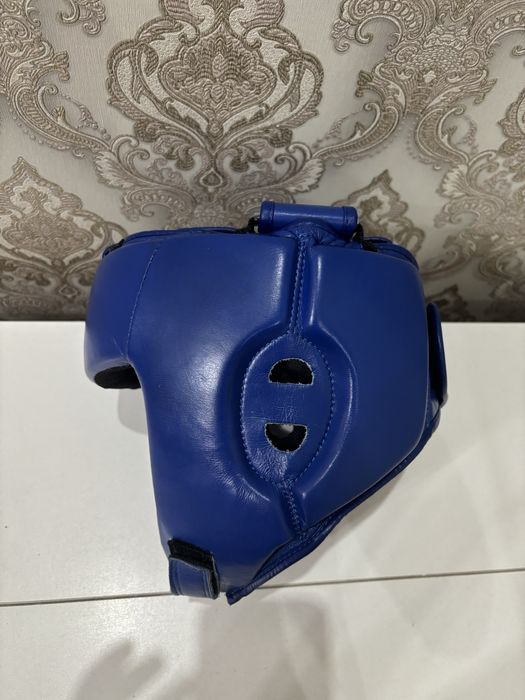 Боксерский шлем Adidas