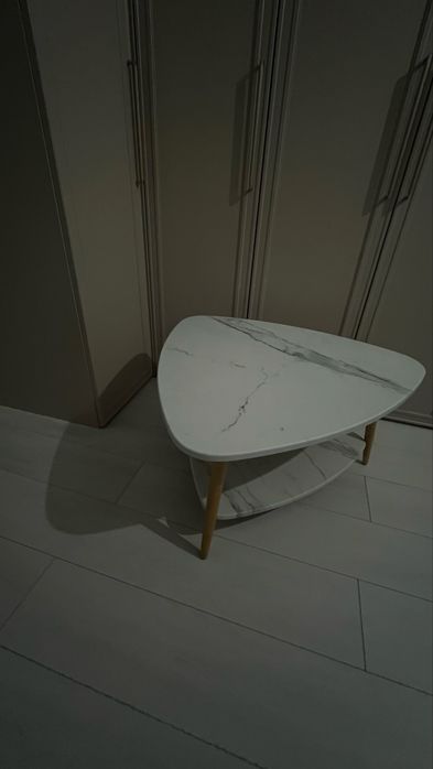 Стол әдемі стиль (Дельта)