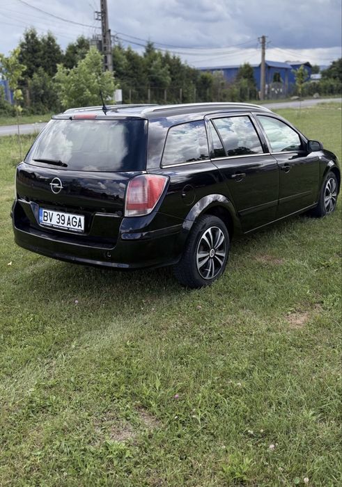 vând opel astra h