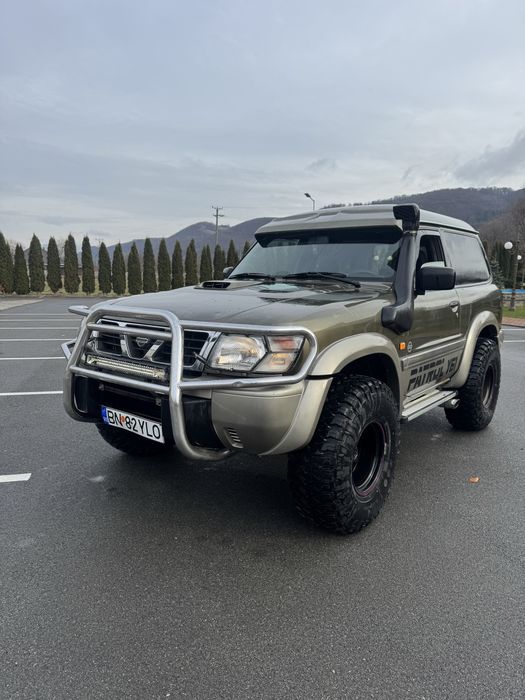 Patrol Y61 2.8 autoutilitara 4 locuri