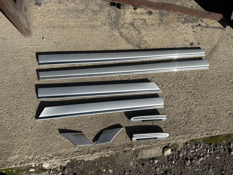 Лайсни Avantgarde комплект за Мерцедес W203 комби!!!