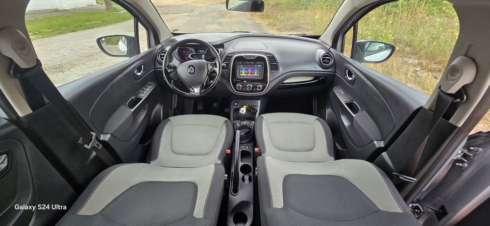 Renault Captur / 2017 / euro 6 / 1,5 Dci/ 90 cp/Clima/ Navi / Pilot / Leduri