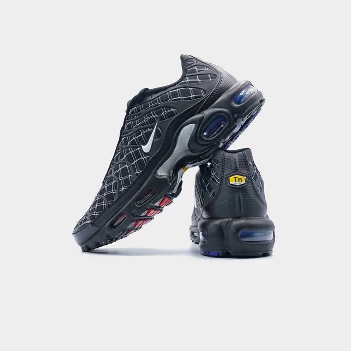 Обувки Nike / Air Max Plus / Black White Edition + КУТИЯ