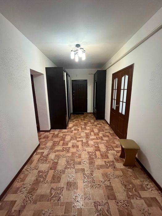 Продам 3-х комнатную квартиру