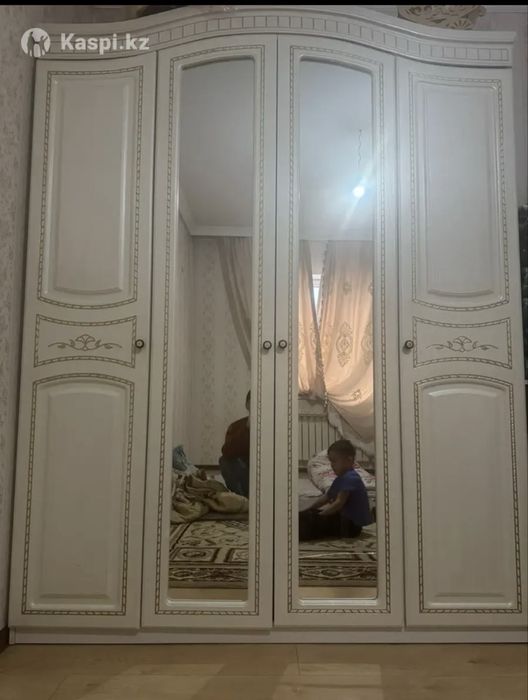 Срочно продам шифоньер