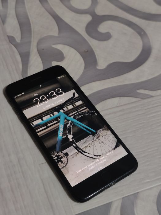 Продам айфон 7 plus
